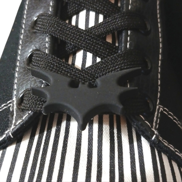 NEW Disney Tim Burton's The Nightmare before Christmas Sneakers from Ground Up - Picture 4 of 14